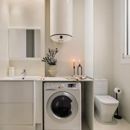 Pirineu - 2 Bedrooms In Sant Gervasi Барселона