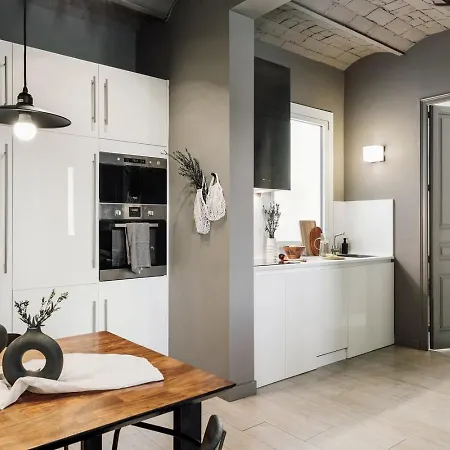 Pirineu - 2 Bedrooms In Sant Gervasi Apartment *